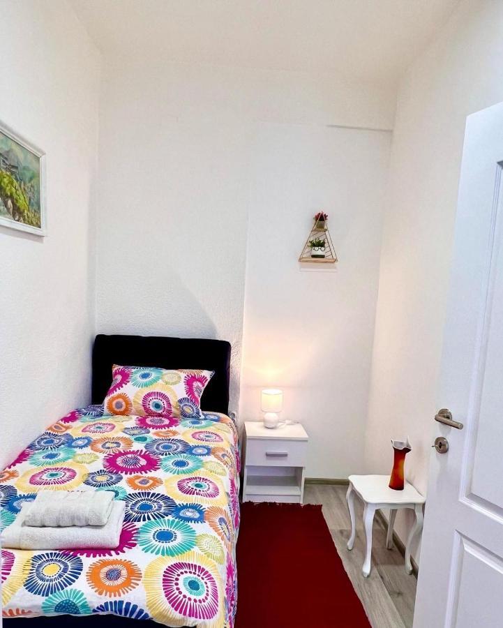 M Apartman Foca Ngoại thất bức ảnh