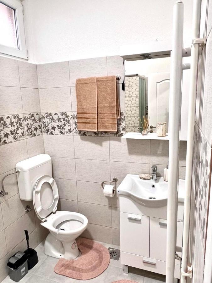 M Apartman Foca Ngoại thất bức ảnh